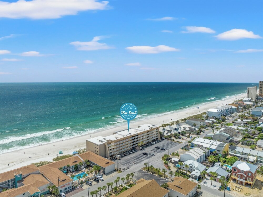 Фото Gulfgate B307 - Red Wave