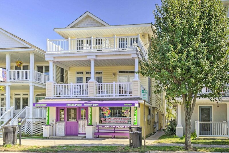 Гостиница Ocean City Family Getaway ~ Qtr-mi to Beach!