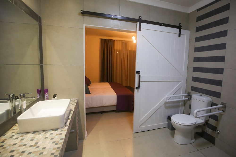 Фото Casa iLanga guesthouse