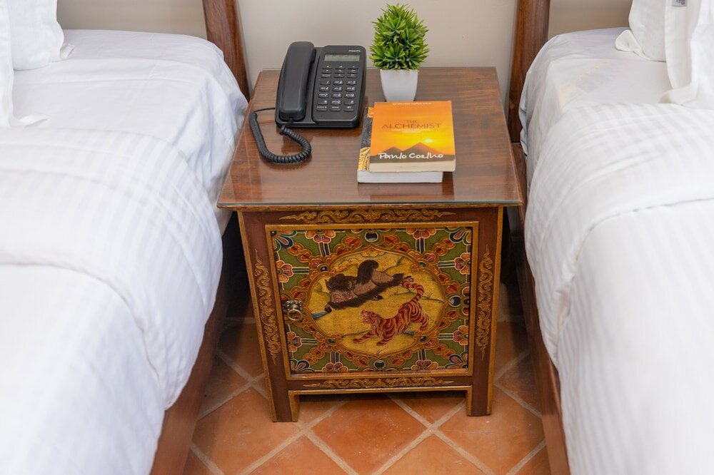 Фото Swarga Heritage Hotel