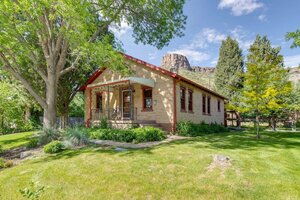Гостиница Updated + Bright Golden Home - Walk to Downtown!
