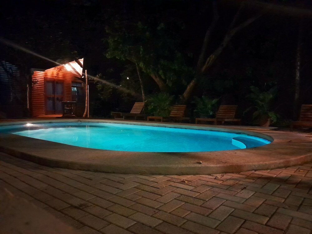 Фото Hotel Cabinas La Playa