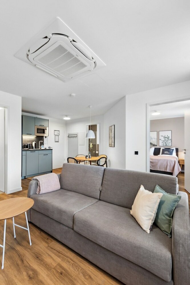 Фото Limehome Oberhausen Paul-Reusch-Str