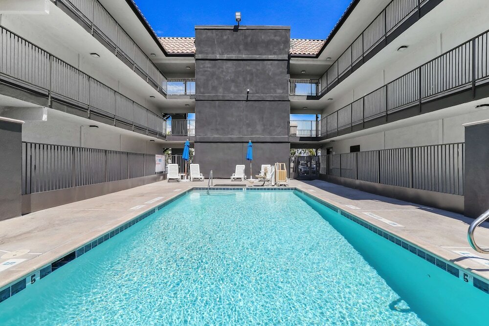 Фото Motel 6 Escondido, Ca