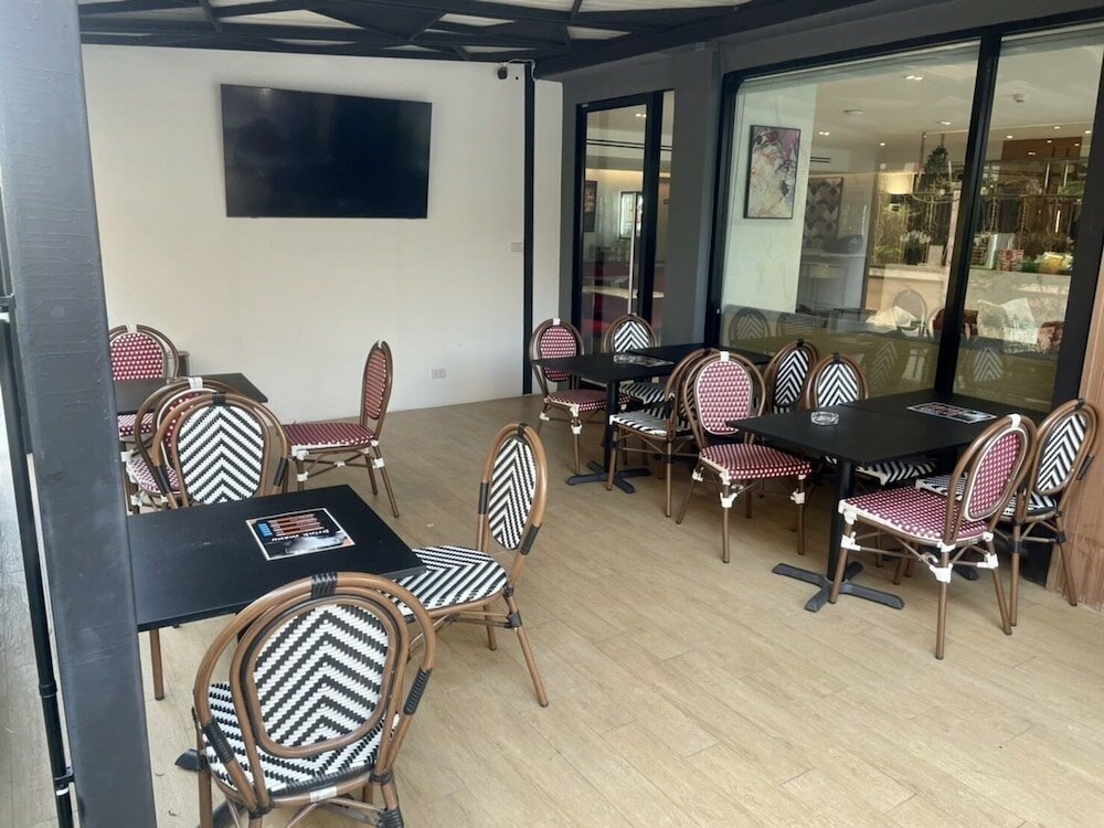 Фото Fx Hotel Nana