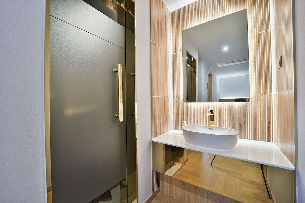 Фото Denbasta Hotel Masan Fishmarket