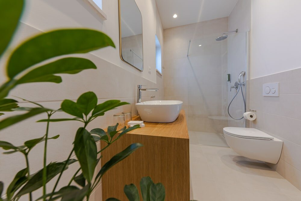 Фото The Olive Poolhouse