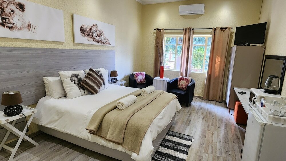 Фото Pofadder Inn by Country Hotels