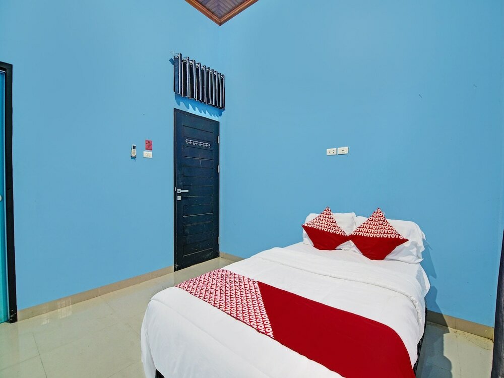 Фото Oyo 92177 Arafah Homestay Syariah