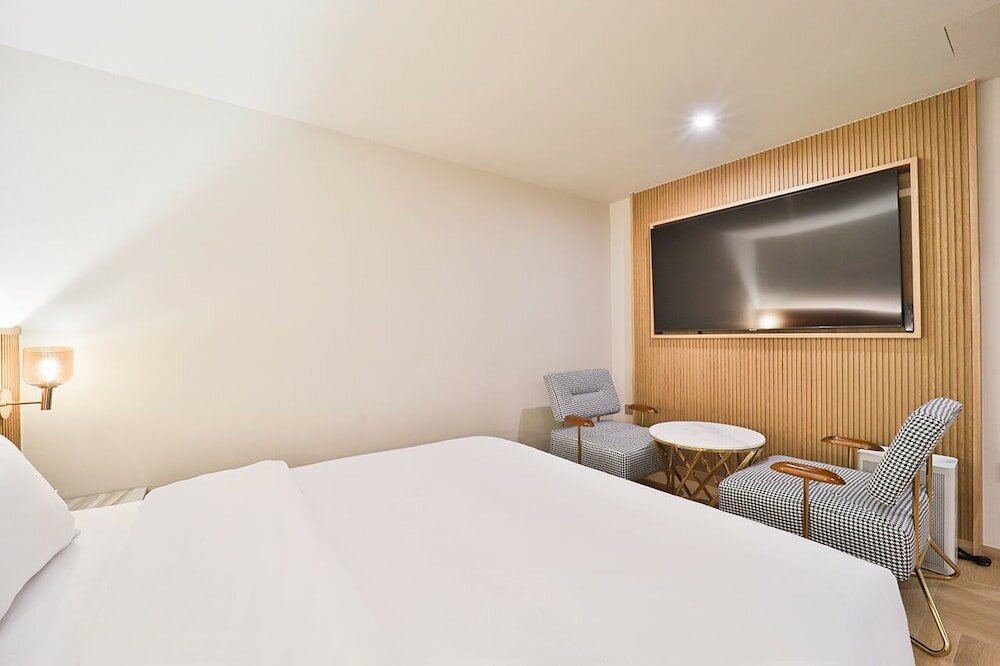 Фото Denbasta Hotel Masan Fishmarket