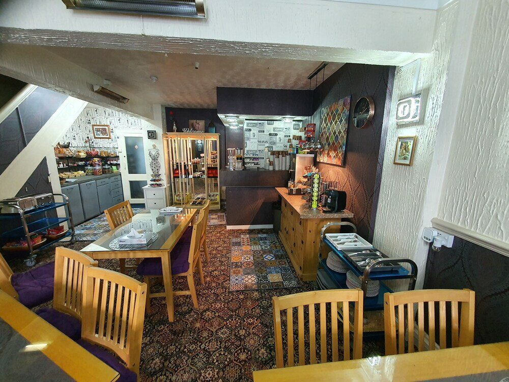 Фото Windsor House Hotel