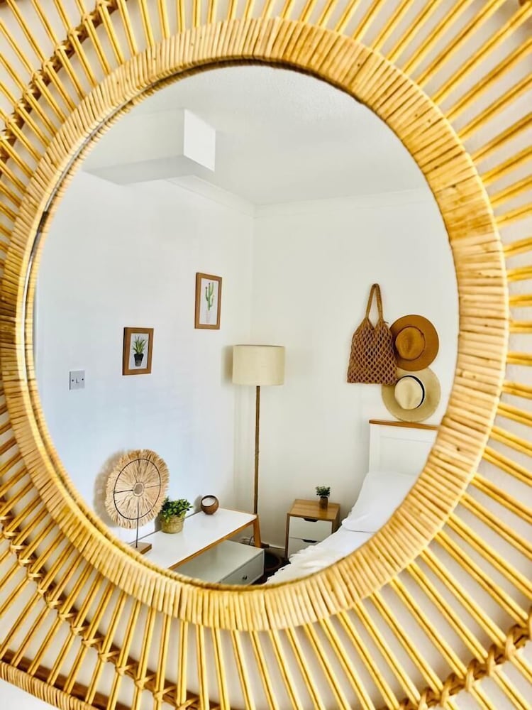 Фото Seafront 3 Bedroom Apartment