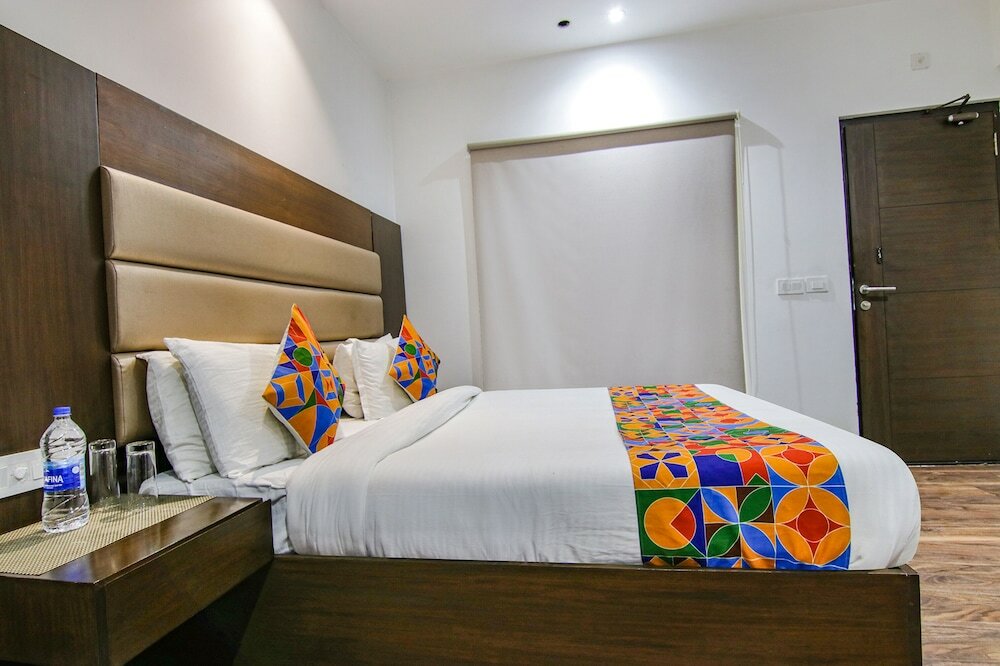 Фото Fabescape Paradise Ville Resort