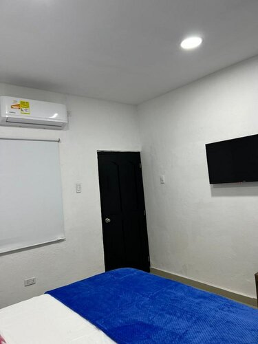 Гостиница Tr-a2d Habitacion De Hostal Con Wifi в Картахене