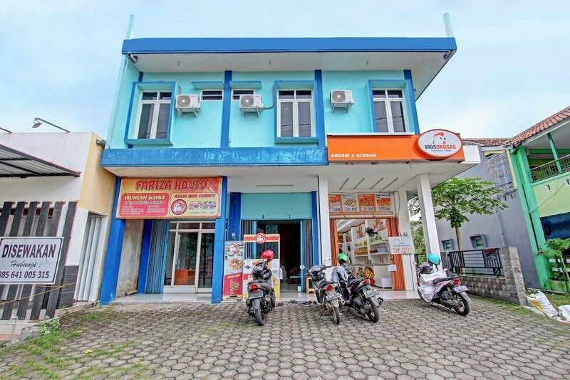 Гостиница Oyo 91960 Fariza House Syariah