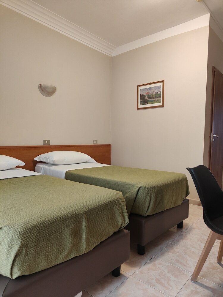 Фото Hotel Romano