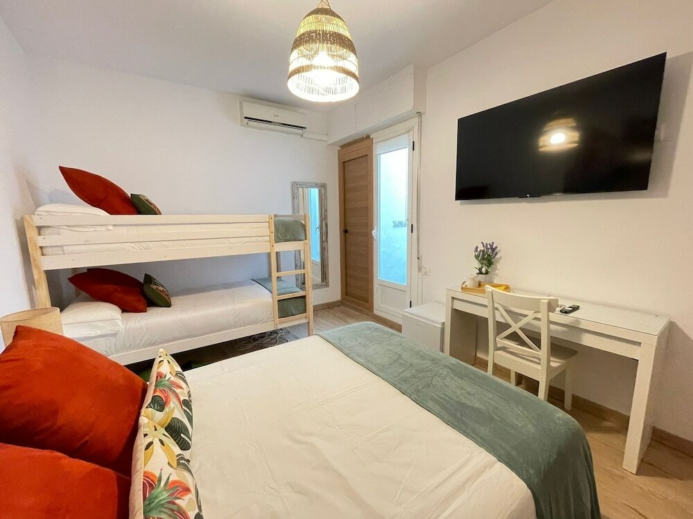 Фото Hostal Ventura Premium