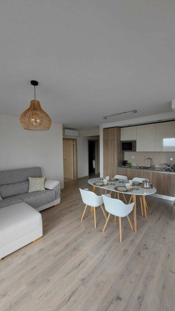 Фото The Roof Elite