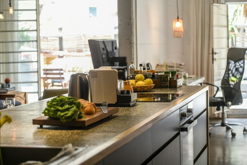 Фото Unique and Spacious 2br Apt with Terrace