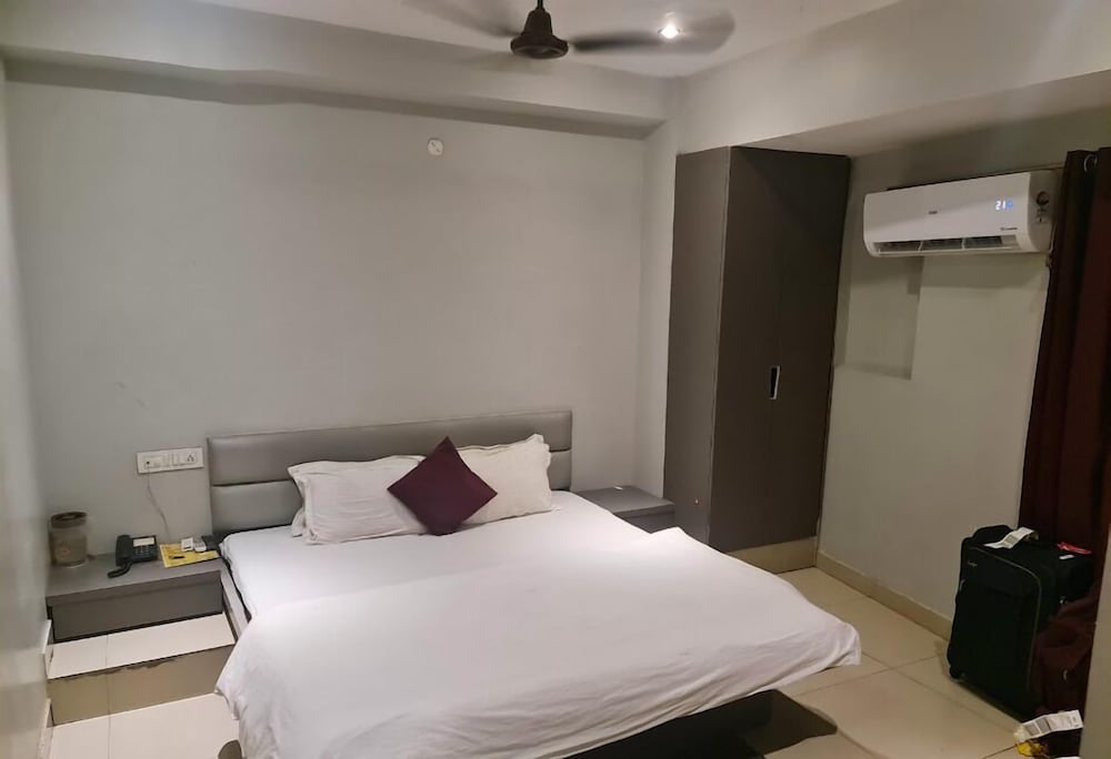 Фото Hotel Divine View