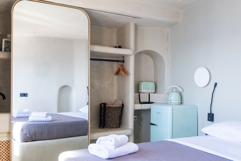 Фото SantorOia Luxury Suites