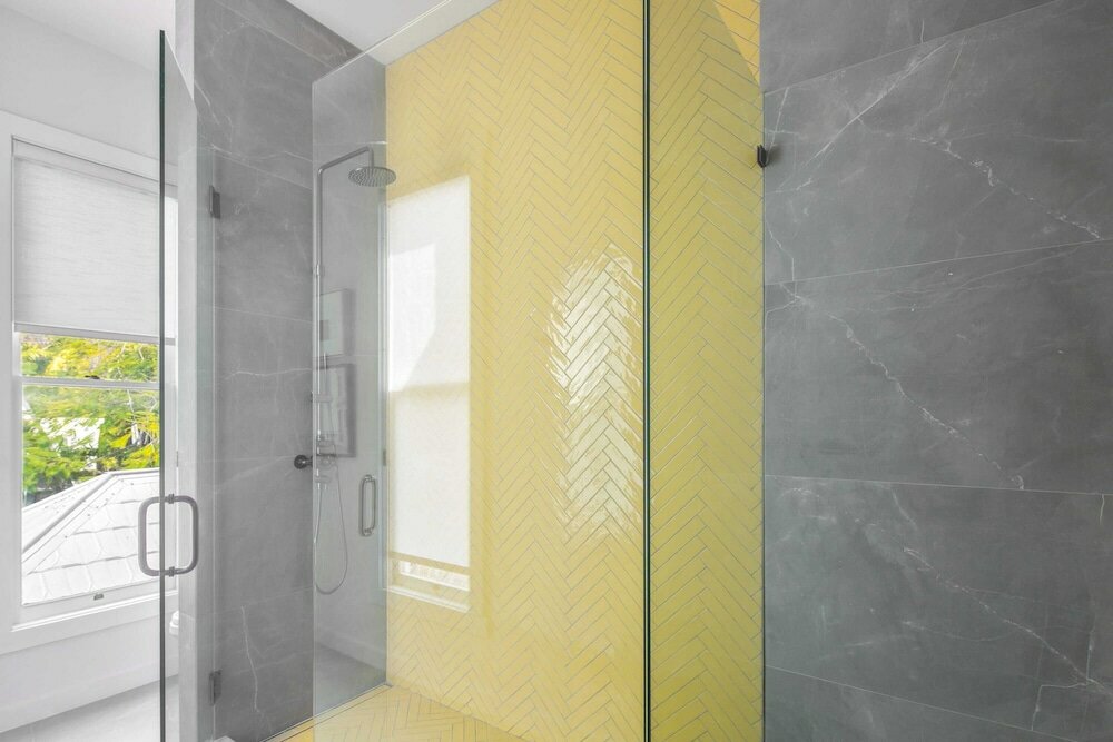 Фото Grand Maloney Hotel