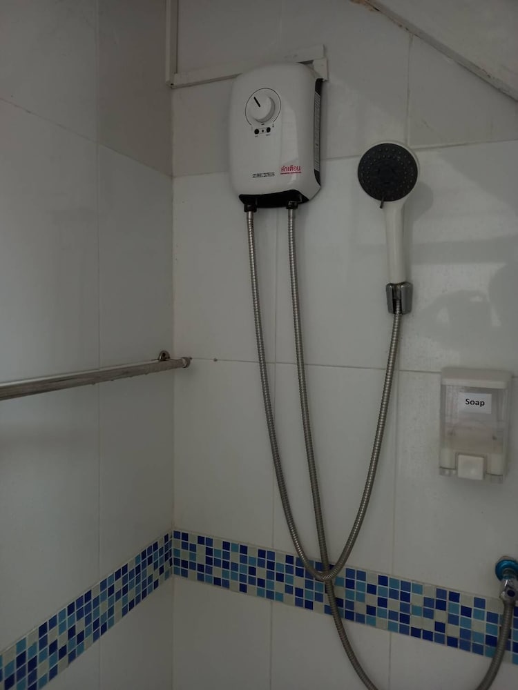 Фото Sleep with me hostel