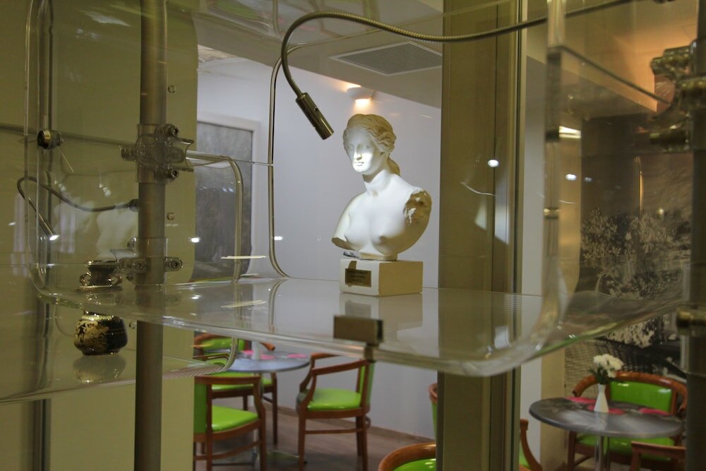 Фото Attalos Hotel