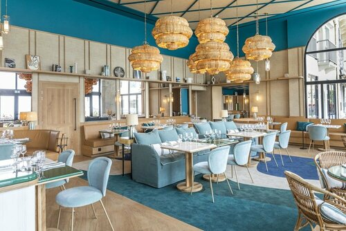 Внешний вид отеля Hotel Le Café de Paris в Биаррце, фото 3