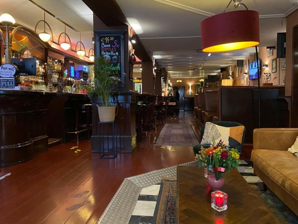 Фото Hotel Old Quarter