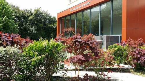 Внешний вид отеля Zenitude Hôtel - Résidences Les Jardins de Lourdes в Лурде, фото 3