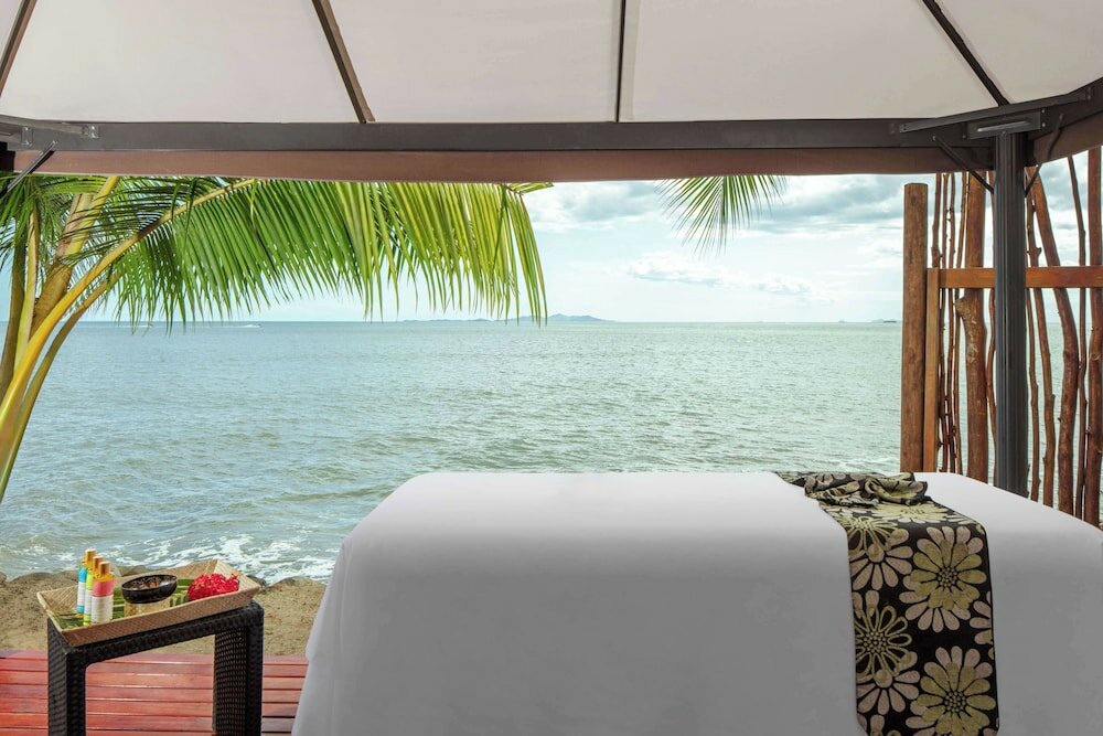 Фото Radisson Blu Resort Fiji Denarau Island