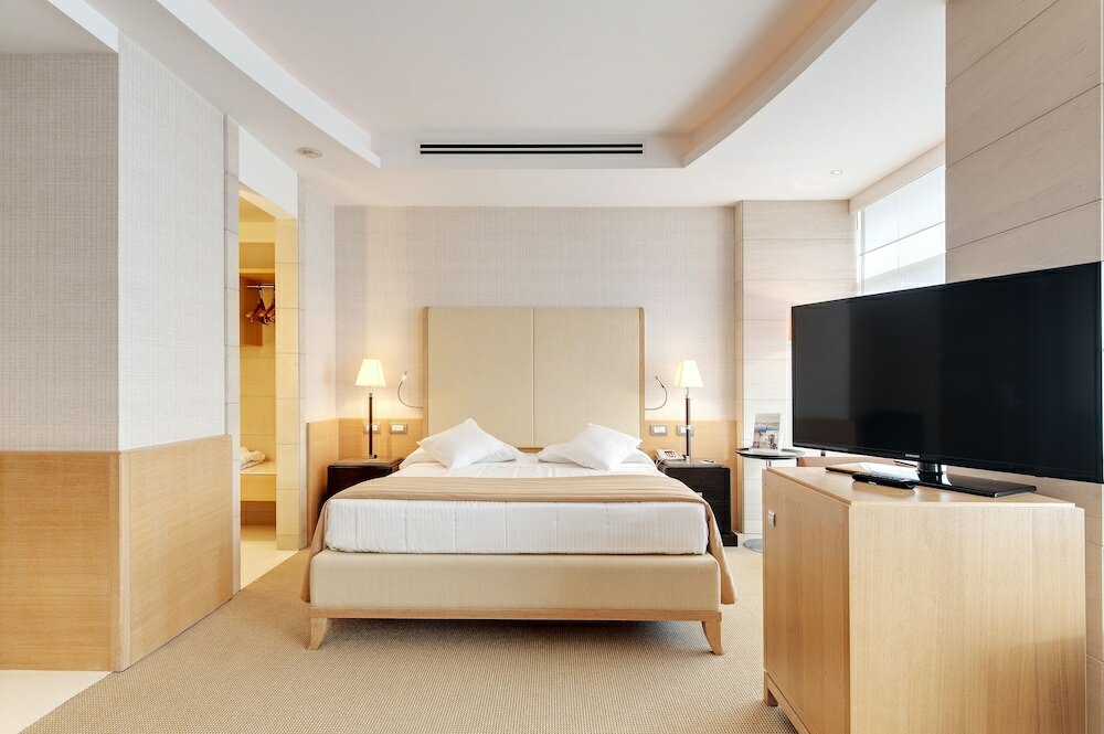 Фото Precise House Mantegna Roma