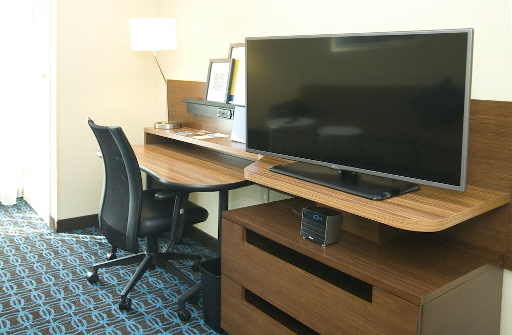 Фото Fairfield Inn & Suites by Marriott Chesapeake Suffolk