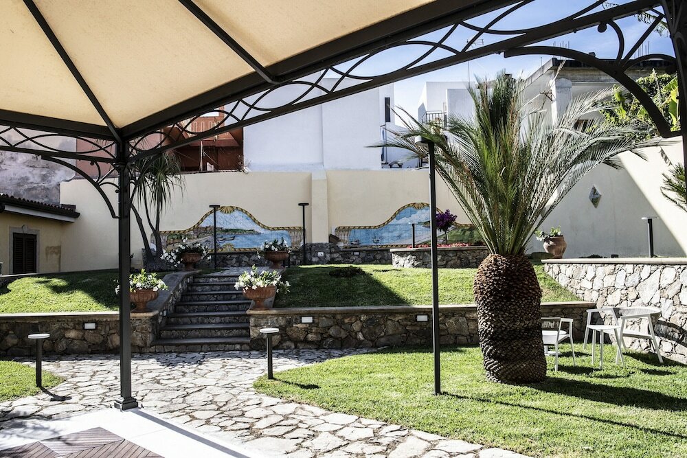 Фото Hotel Garibaldi