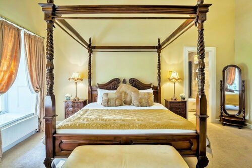 Гостиница Roganstown Hotel & Country Club