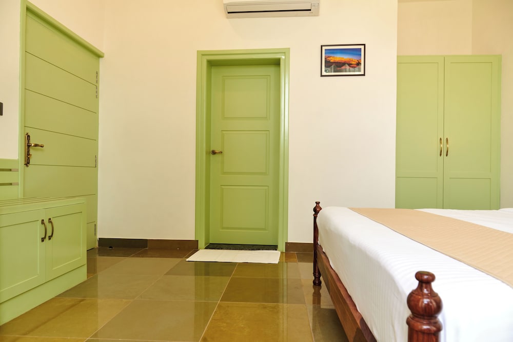 Фото Free Birds Bungalow