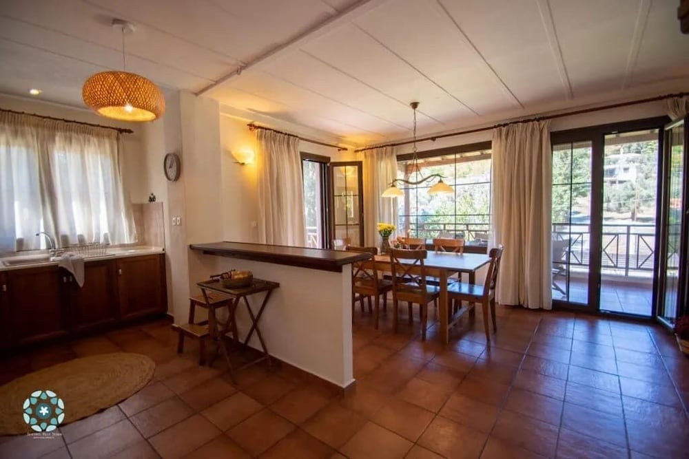 Фото Luxury Villa Jasmine w Private Pool