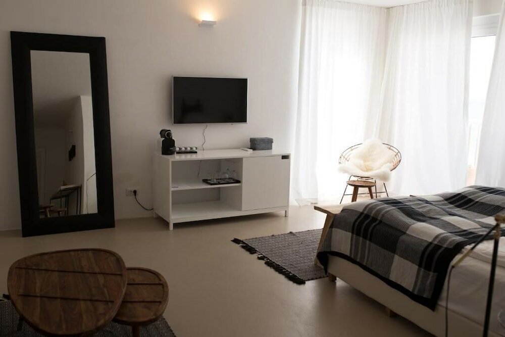 Фото Sea Sense Boutique Hotel