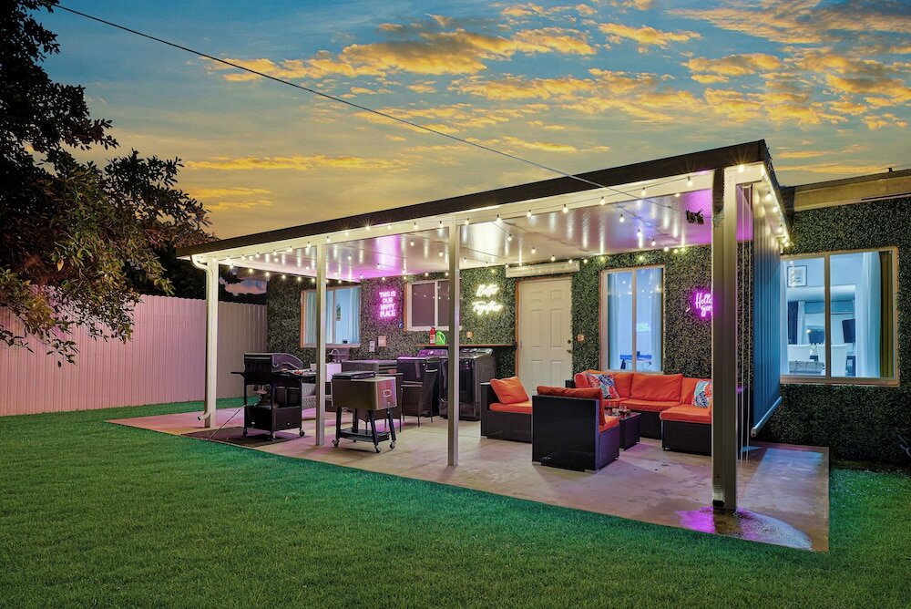 Фото 4 to 23 Guests GameRoom 2 Kitchens Bar BBQ