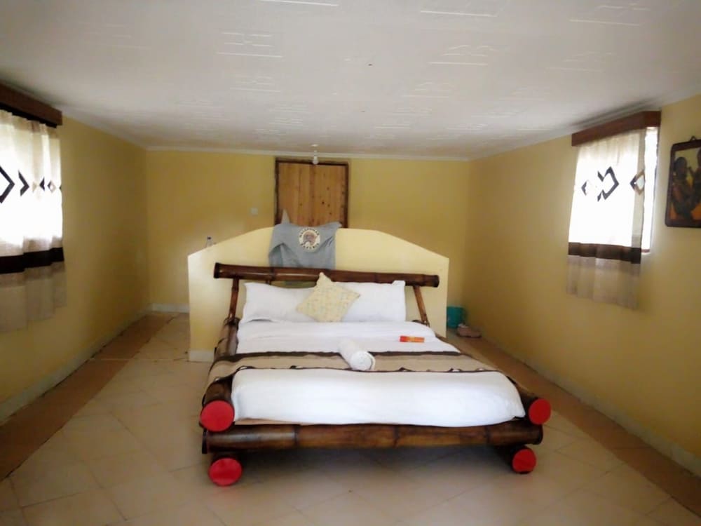 Фото Mara Topi Safari Lodge