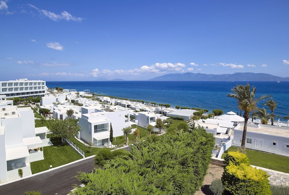 Фото Dimitra Beach Hotel & Suites