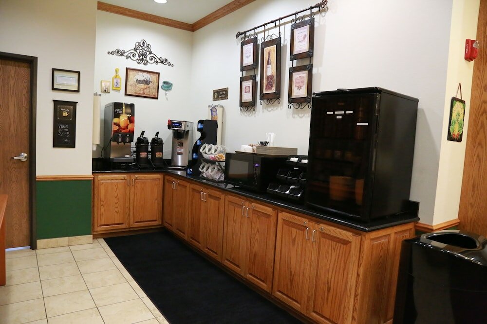 Фото Horizon Inn and Suites