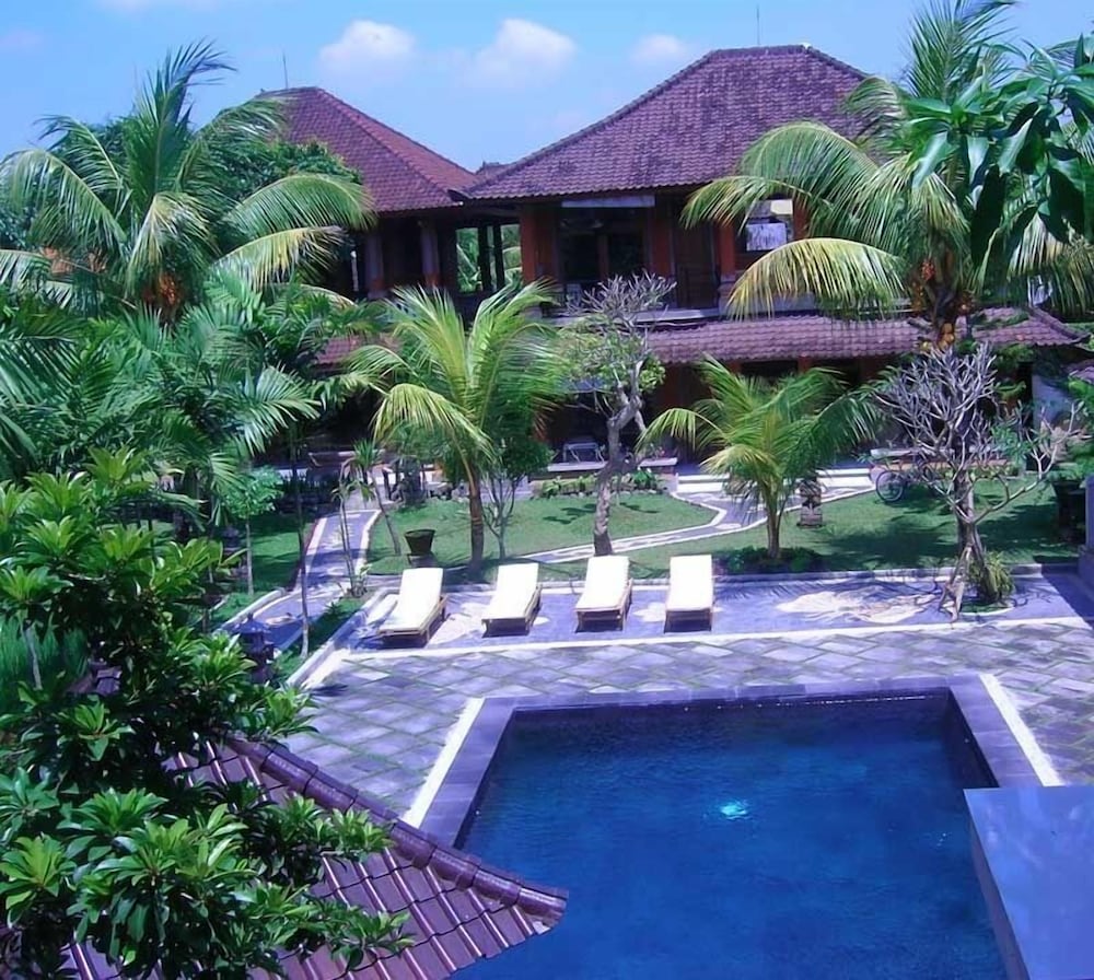 Фото Puri Dalem Cottages