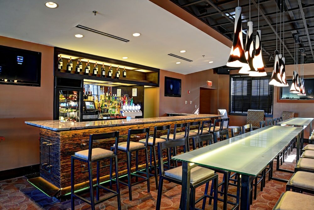 Фото Kellogg Hotel & Conference Center