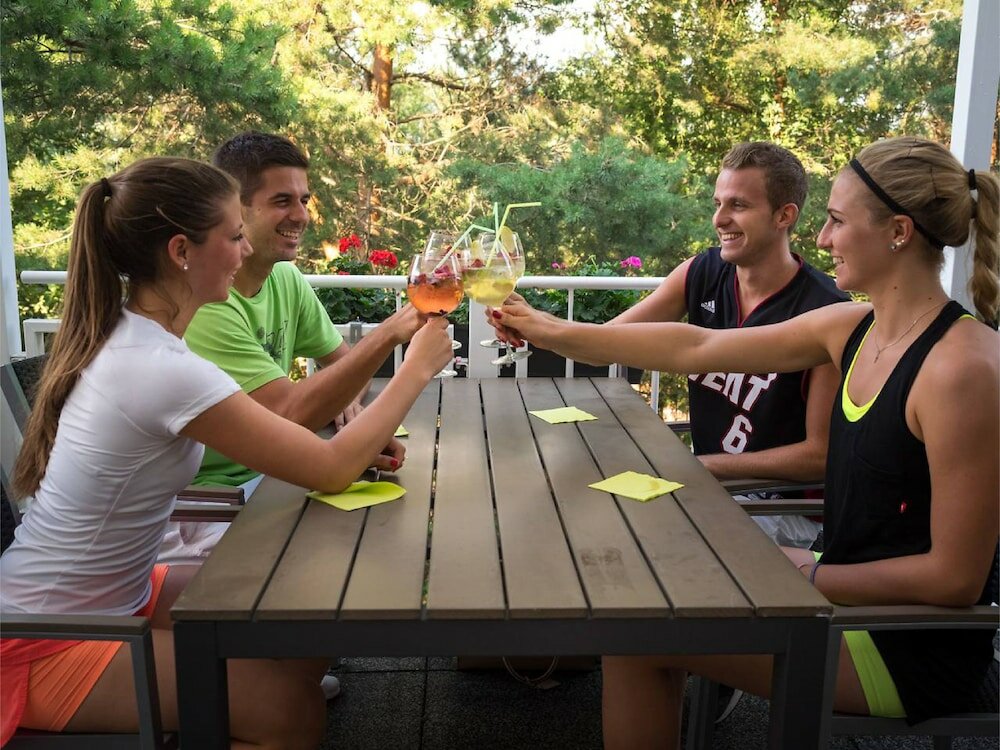 Фото Sporthotel Kurz