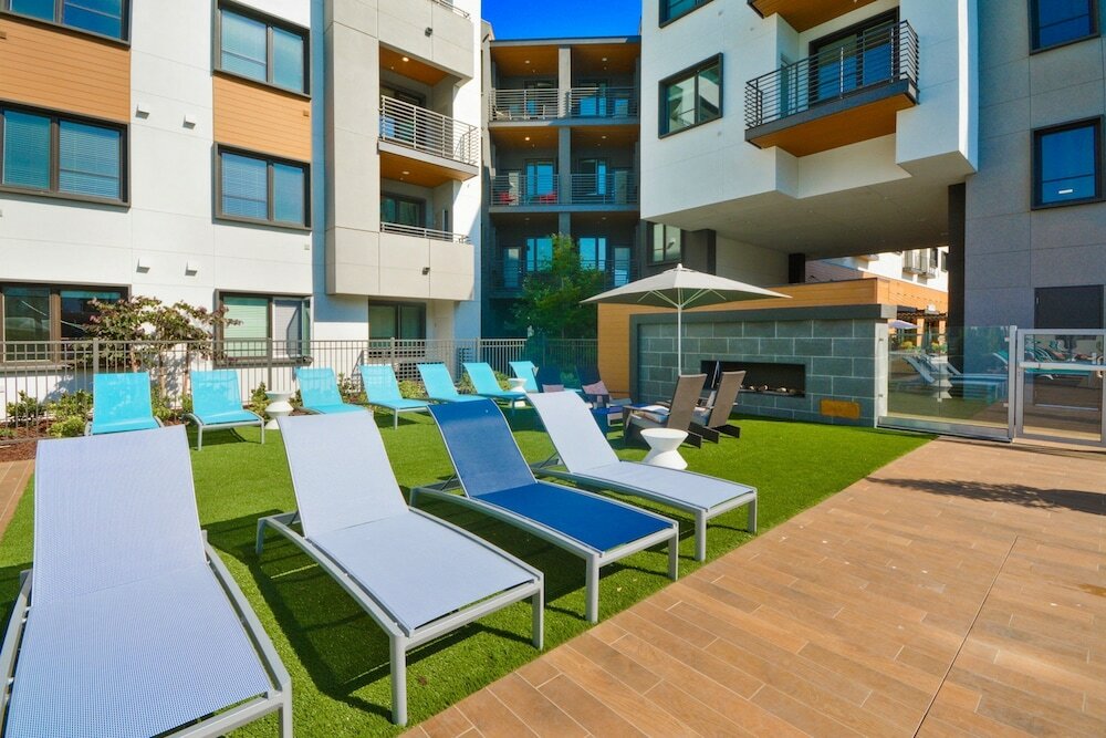 Фото Global Luxury Suites in Menlo Park