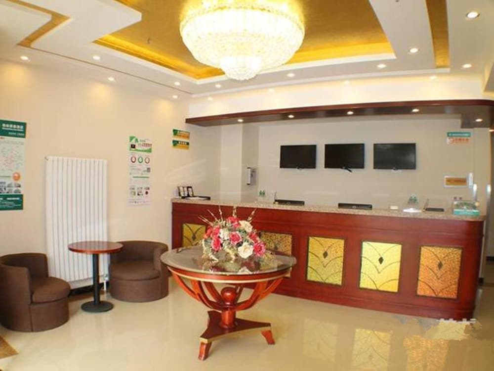 Фото GreenTree Inn TianJin JinNan ShuangLin Metro Station Express Hotel