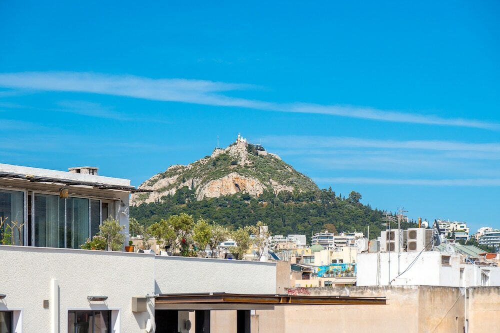 Фото Mythos Luxury Suites