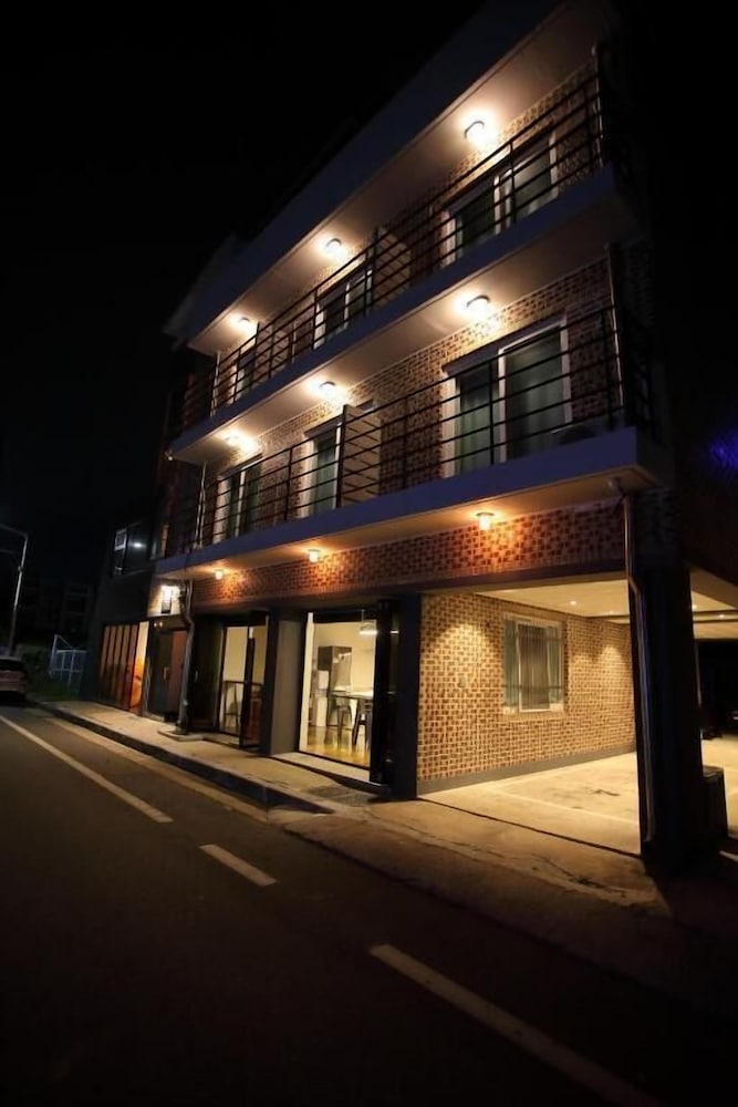 Фото The Great Guest Guesthouse